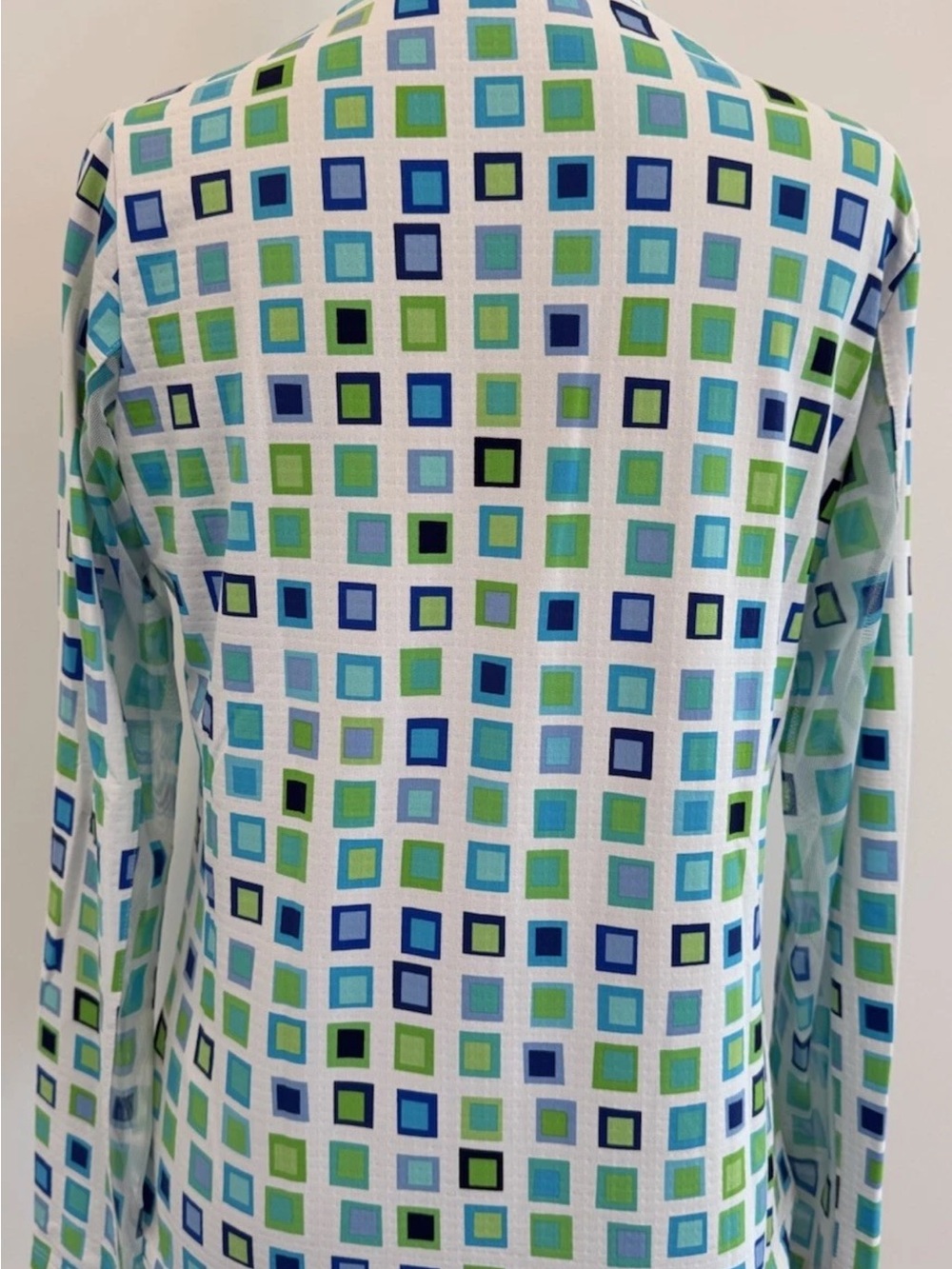 NWOT, IBKUL S, Women's Long Sleeve Geometric Print Zip-Neck Top, Cool Max SPF 50 - Picture 3 of 6
